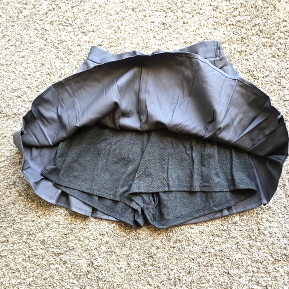 3/$20 Swank a Posh Tennis Skirt Size Small - Picture 5 of 7